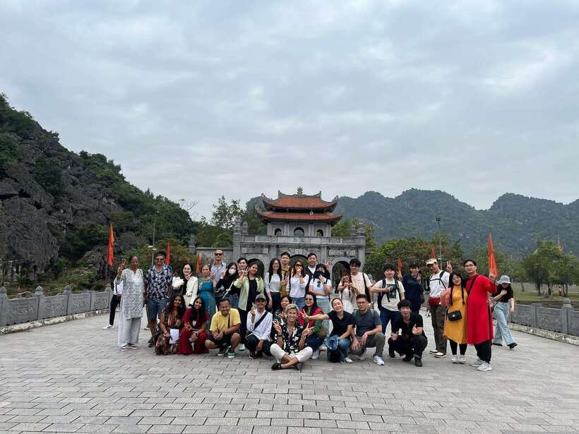 Ha Noi: Ninh Binh / Hoa Lu - Trang An - Mua Cave / Cycling - Ninh Binh transfer time from Hanoi: comfortable but expect a full day