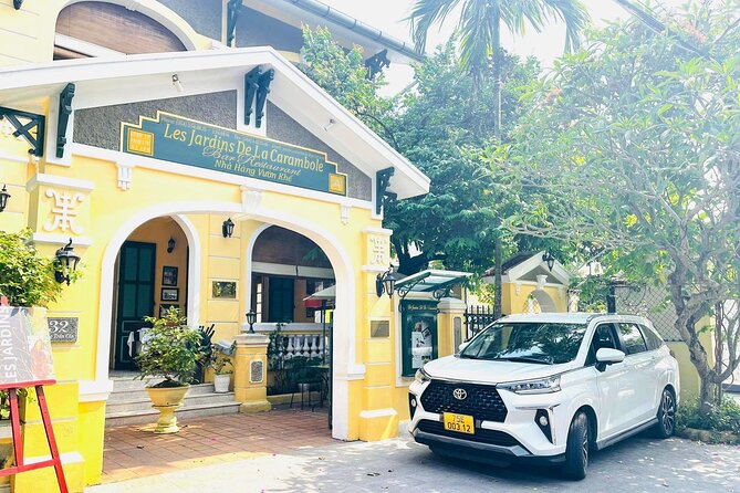 Hai Van pass private car tour from Hue-Da Nang-Hoi An (1Way|Loop) - The private-car setup, group size, and what it means for your comfort