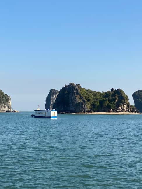 Half day Lan Ha Bay : Boat Trip , Kayaking,Snorkel - The boat, the crew, and why safety matters here