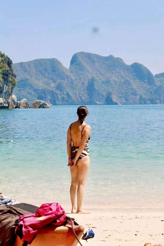 Half day Lan Ha Bay excursion ( 4 hours ): Kayaking, Snorkel - Morning vs afternoon: which 4-hour window fits your style