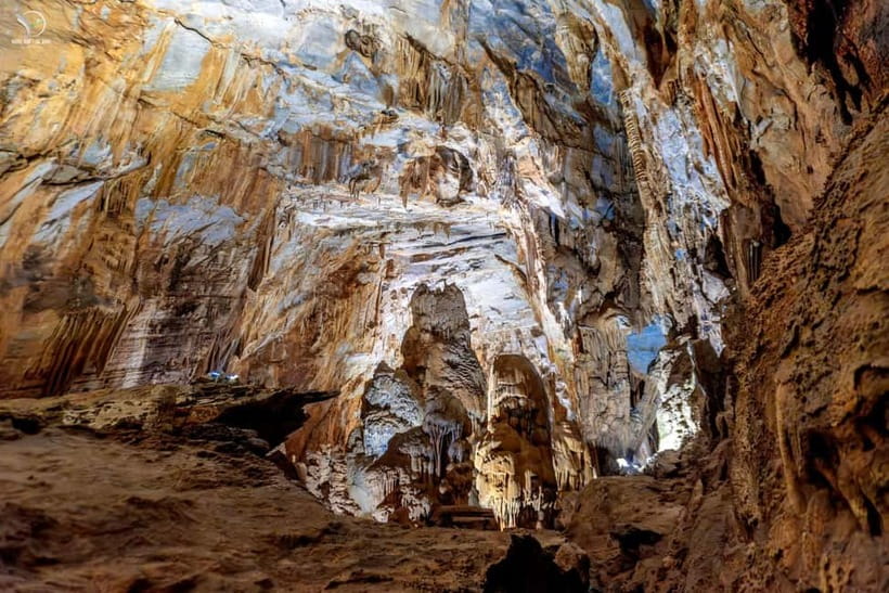 Half-Day Phong Nha Cave Adventure by Dragon Boat - Inside Phong Nha Cave: what you will actually see underground