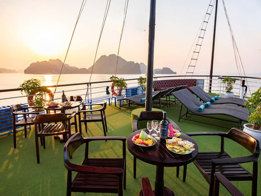 Halong Bay: Day Cruise with Caves, Kayaking & Sunset Party - From Hanoi Old Quarter to Tuan Chau: The Ride and Timing That Matters