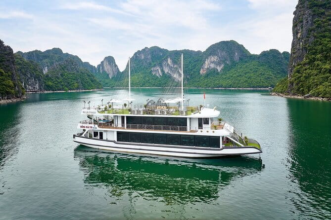 Halong Bay Day Tour Luxury Cruise With Jacuzzi and Buffet Lunch - Titop Island Views, Swim or Hike With a Real Reward