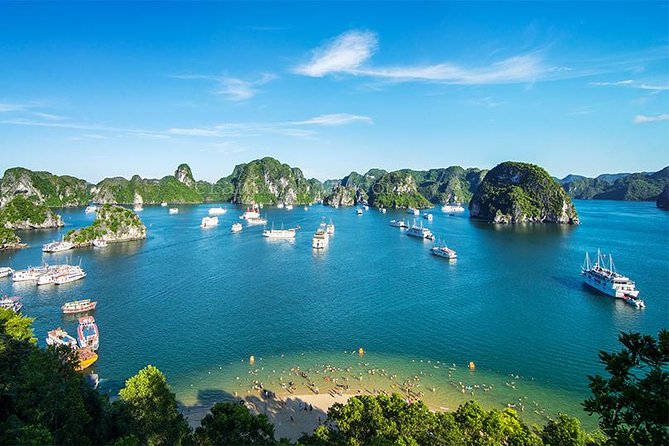 Halong Bay Full Day with Kayaking, Hiking viewpoint, Cave - Deluxe To Luxury - Kayaking or bamboo boat ride, choose the water activity that fits you