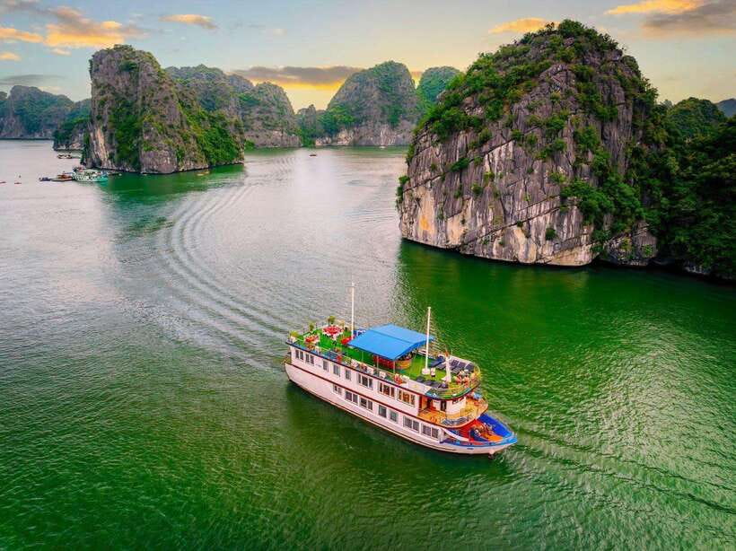 Hanoi: 2-Day Ha Long and Lan Ha Bay Cruise with Kayaking - Key highlights worth marking on your map