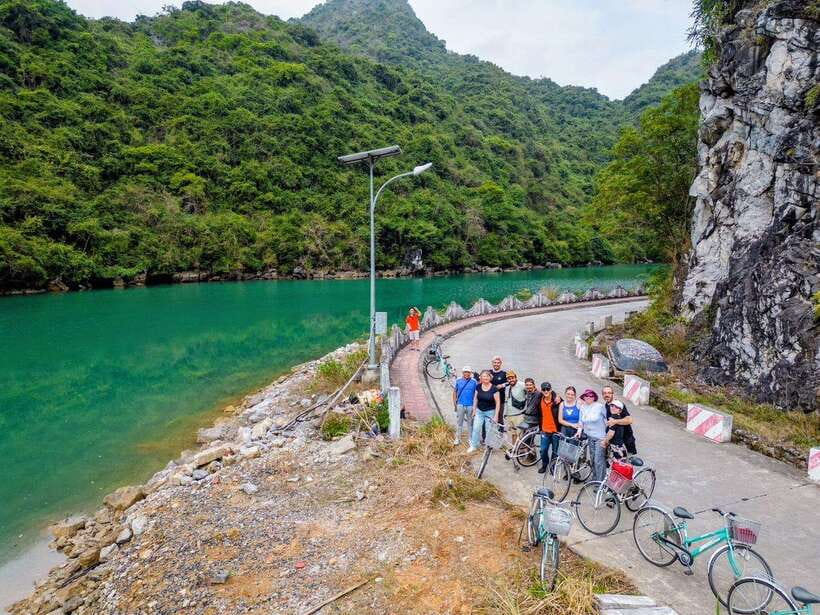 Hanoi: 2-Day Ha Long and Lan Ha Bay Cruise with Kayaking - Price and value: what $128 buys you, and what to budget
