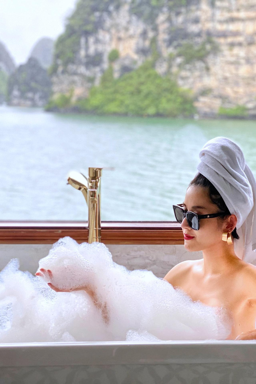 Hanoi: 2-Day Lan Ha & Halong Bay 5 Stars Cruise with Balcony - Two bays in two days: why the routing works