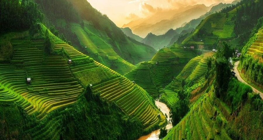Hanoi: 2-Day Sa Pa Guided Village & Homestay Trekking Tour - Guides and Village Talk: Why Si and Lala Matter on This Route