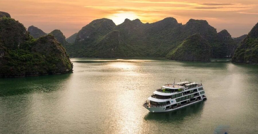 Hanoi: 3-Day Ha Long/Lan Ha Bay Cruise with Private Balcony - Price and what you actually get for $329