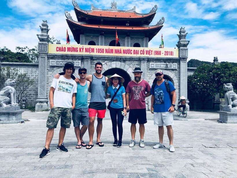 Hanoi: 3-Day Ninh Binh, Ha Long, & Lan Ha Bay Luxury Cruise - Day 2: Tuan Chau harbor, Dark and Bright Cave, spring rolls at sunset, and squid fishing