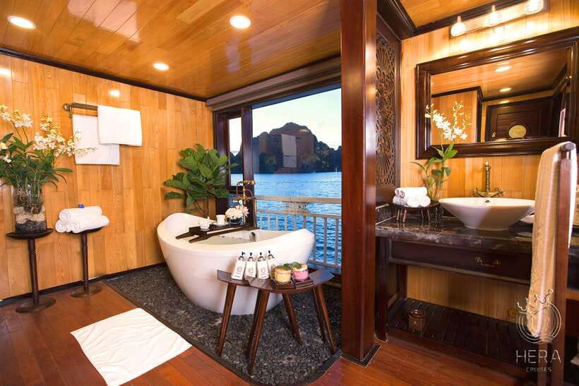 Hanoi: 3D2N Ha Long, Lan Ha Bay by Hera Grand Luxury Cruise - Day 2: Lan Ha Bay by smaller boat, Dark and Bright Cave, and the pearl farm stop