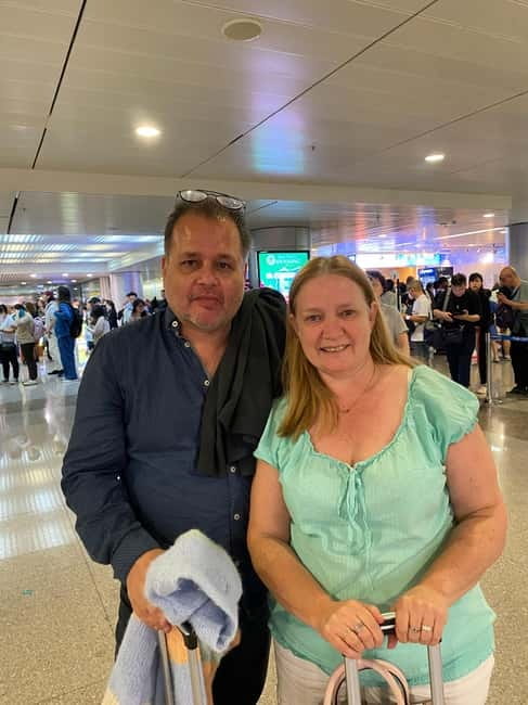 Hanoi Airport: Premium Fast Track Immigration Assistance - Languages and People Fit: Who This Works Best For
