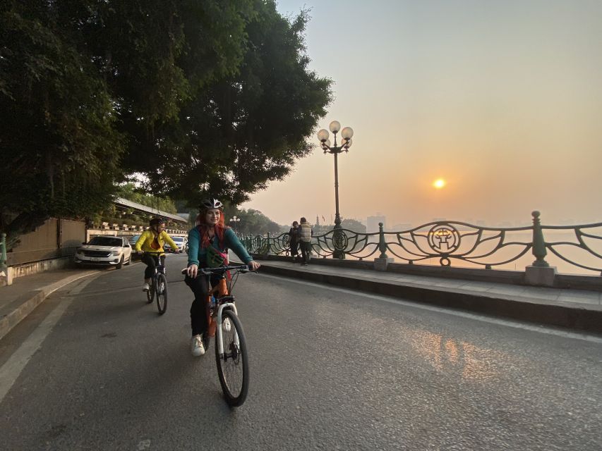 Hanoi: Bike Tour Through Hidden Gems and Banana Island - Hồ Hữu Tiệp Photo Stop: A Guided Break That Keeps Things Interesting