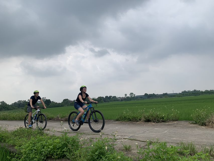 Hanoi: Bike Tour Through Hidden Gems and Banana Island - The Food Part You Actually Remember: Tasting And A Proper Meal
