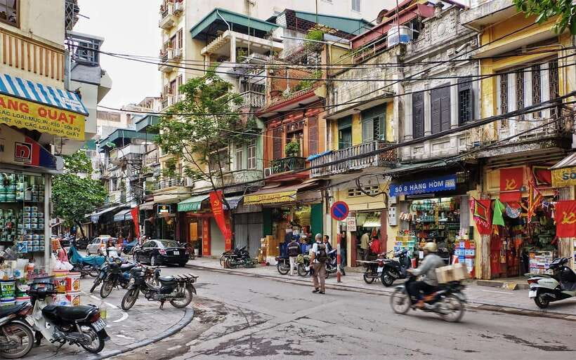 Hanoi City Half Day - The City Contains Cultural Beauty - Egg Coffee on Train Street, the Stop That People Remember