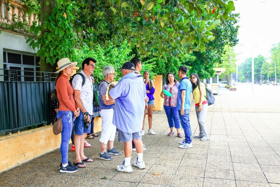 Hanoi: City Highlights Tour with Train Street & Hidden Gems - Hidden Corners Around Hoan Kiem, Plus Lake Views