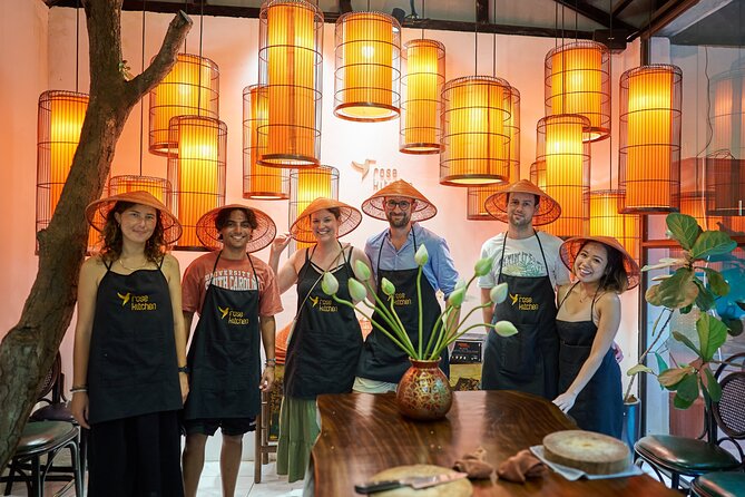 Hanoi Cooking Class: Culture, Local Market & Meaning CSR Impact - Market walk in Hanoi: learning ingredients before you touch the stove