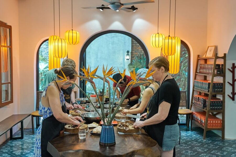 Hanoi: Cooking Class in a Local Villa with Market Tour - Price and value: is $37 reasonable for Hanoi?
