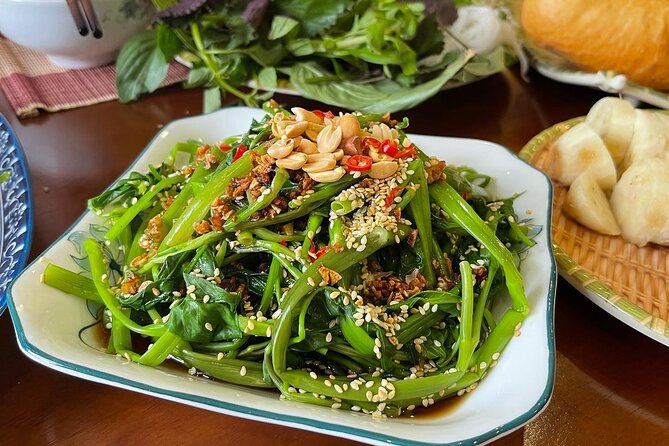 Hanoi Cooking Class Learning 5 Dishes including Banh Xeo - Vegetarian menu, alcohol rules, and practical comfort notes