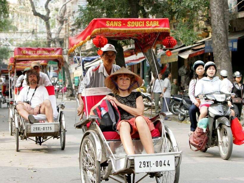 Hanoi: Cyclo the Old Quarter and Egg Coffee Tour - Temple of Jade Mountain and the bridge that defines the view