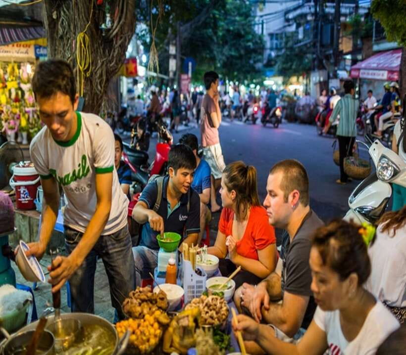 Hanoi: Eat Like a Local Small Group Street Food Tour - Old Quarter Streets, Traffic Stress, and the Calm of a Small Group