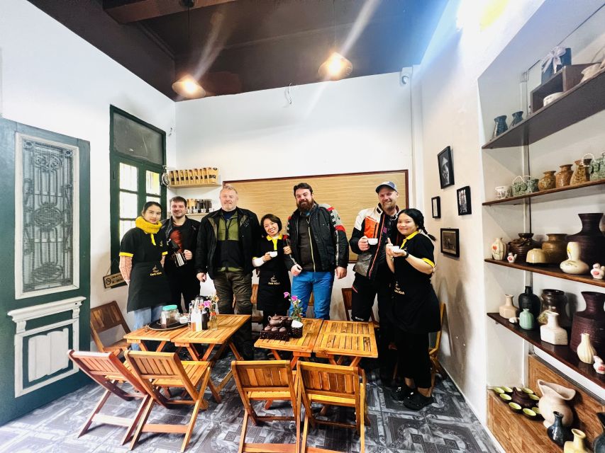 Hanoi Egg Coffee Class - Learning the traditional brewing details, not just the final drink