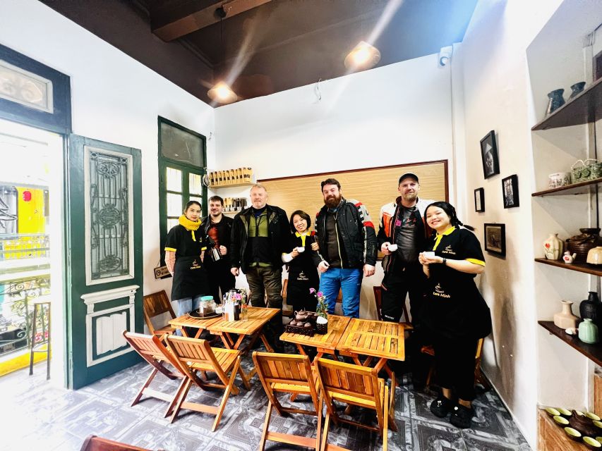Hanoi Egg Coffee Class - Instructor styles and what to look for in your session