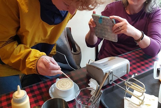 Hanoi Egg Coffee making course - Key things to look for in the egg coffee class