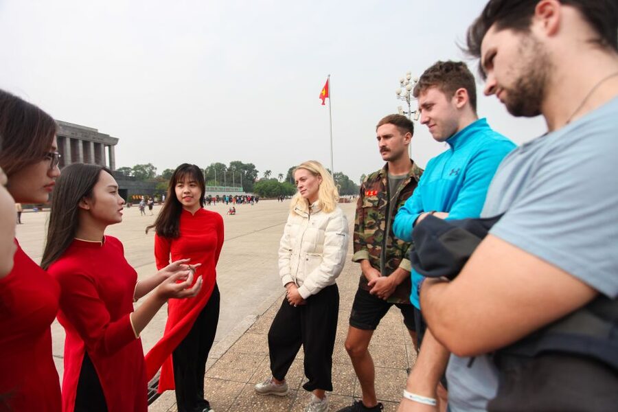 Hanoi: Full-Day City Tour and Water Puppet Show - Meeting your guide, getting picked up, and how the day is paced