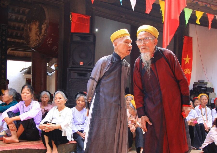 Hanoi: Full-Day City Tour with Lunch and Optional Extras - Tran Quoc Pagoda on Golden Fish Island, where the day slows down