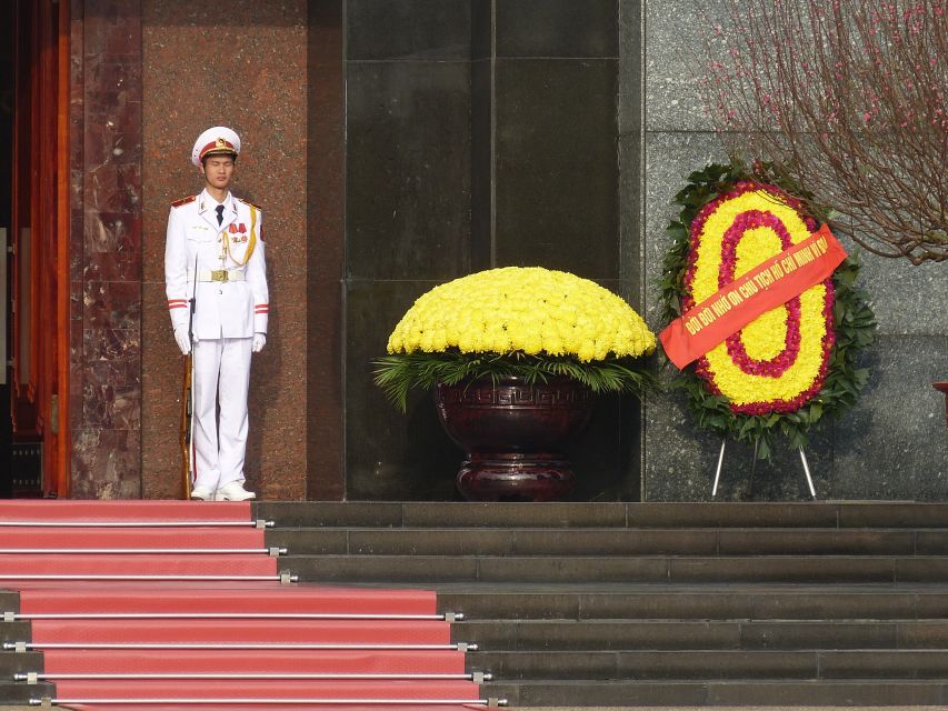 Hanoi: Full-Day City Tour with Lunch and Optional Extras - Ho Chi Minh Complex: what you can see, and the closure rules