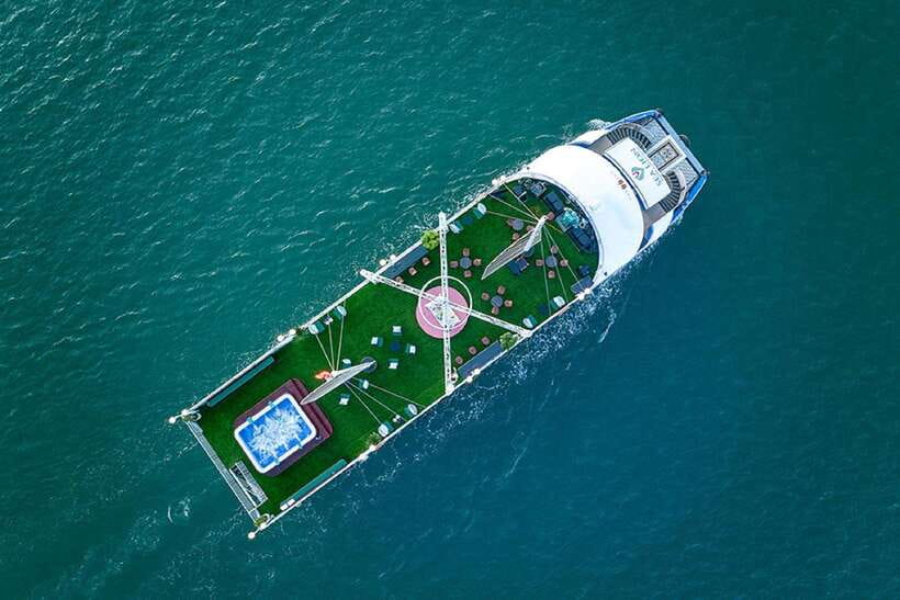 Hanoi: Full-Day Halong Bay 5-star Cruise with Kayak & Buffet - Sunset party with wine, cakes, and French fries