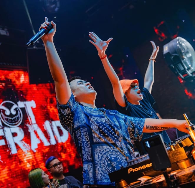 Hanoi: Guided Bar Crawl with Drinks and Nightclub Entry - Club time: VIP entry to a DJ Mag Top 100 venue