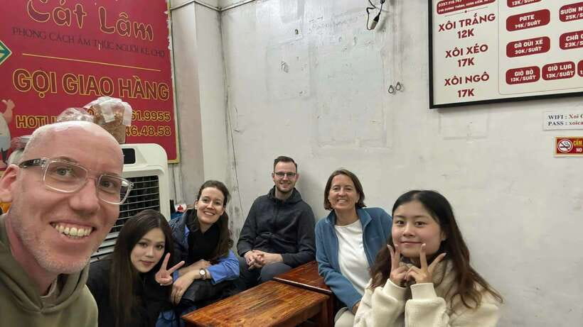 Hanoi: Guided Street Food Tour for small groups - Why the Old Quarter food walk is the best kind of Hanoi intro