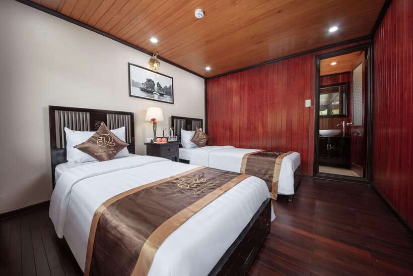 Hanoi: Ha Long Bay 2-Day 1-Night Tour by 4-star Luxury Junk - Key points to know before you go