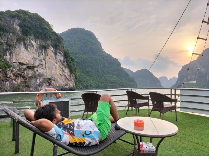 Hanoi: Ha Long Bay Day Cruise - Swimming, Meal, Kayaking - Sung Sot Cave: The Big Start to the Cave Circuit
