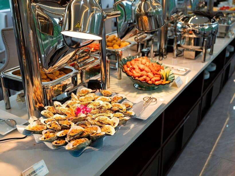 Hanoi: Ha Long Bay Day Trip - Luxury Cruise & Buffet Lunch - Luxury transport from Hanoi, the part you actually feel
