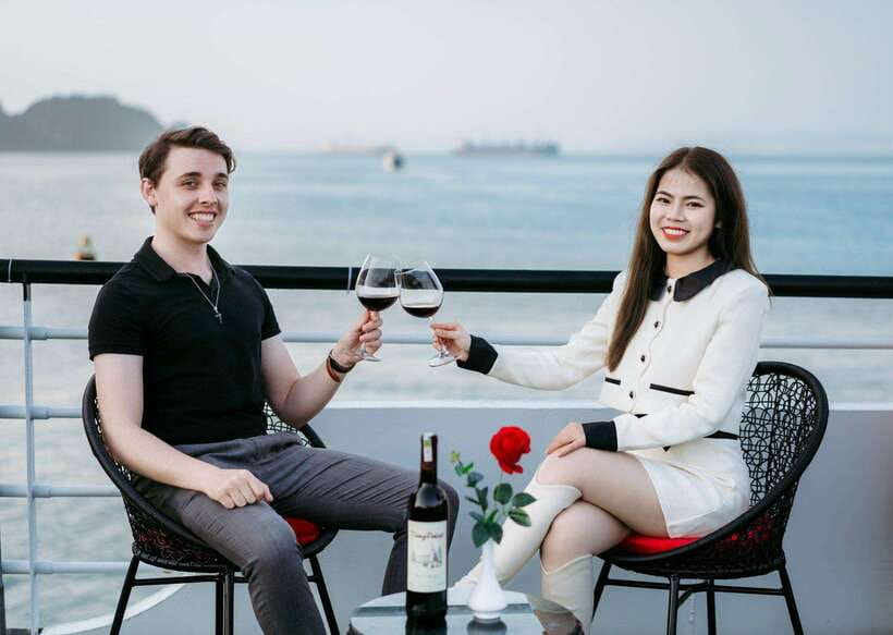Hanoi/Ha Long: Ha Long Bay Luxury Day Cruise by Catamaran - Hanoi Old Quarter to Ha Long Pier: the practical start of a smooth day