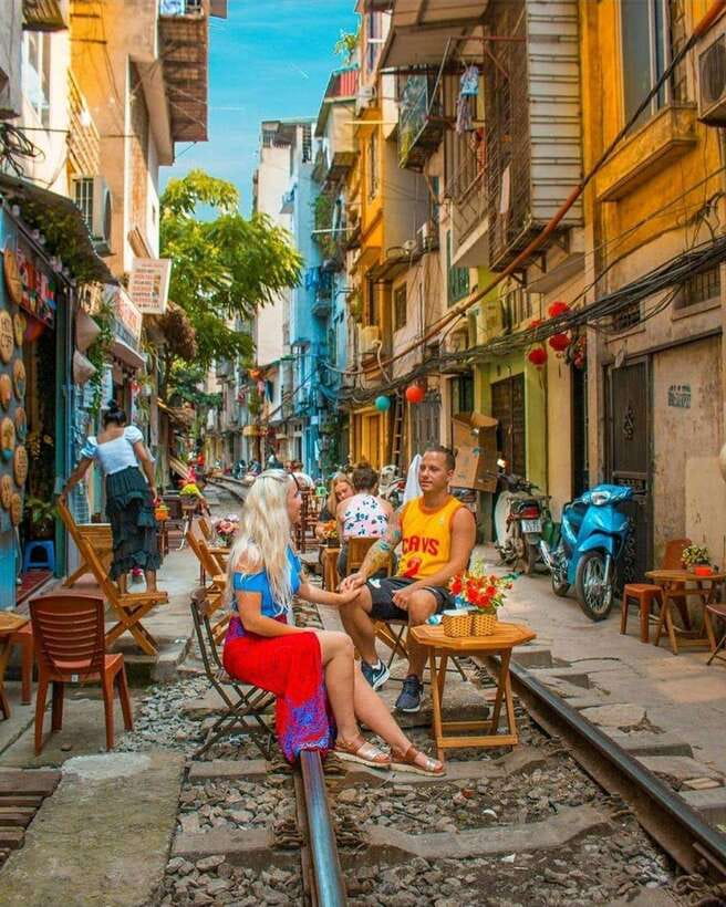 Hanoi: Half-day Private City Tour - Getting picked up in the Old Quarter and riding in comfort