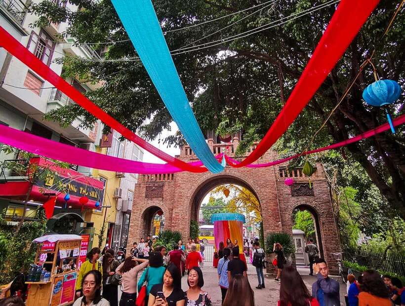 Hanoi: Half-day Silk Weaving Journey In Van Phuc Tour - Should you book the Van Phuc silk weaving tour?