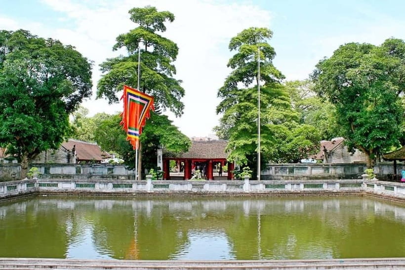 Hanoi Highlights Tour – Full Day with Guide & Optional Lunch - Ho Chi Minh Mausoleum and Presidential Palace Grounds