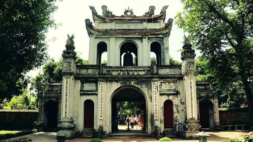 Hanoi Highlights Tour – Full Day with Guide & Optional Lunch - Hoa Lo Prison Museum, the Hanoi Hilton