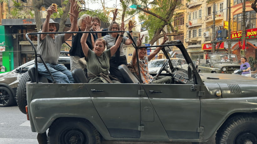 Hanoi: Historic Jeep Tour - Old Quarter to French Quarter, the Little Paris contrast