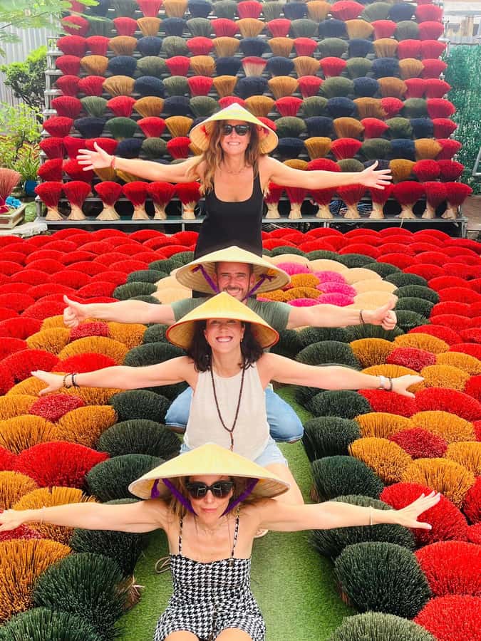 Hanoi: Incense, Hat Making & Lacquer Artisan Village Tour - Train Street drop-off: use it, or skip it