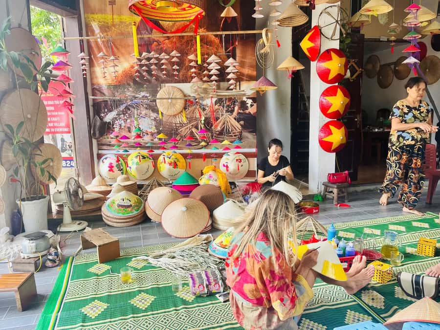Hanoi: Incense Village, Hat, Lacquer, City Tour+Water Puppet - Quang Phu Cau incense village: the family-scale process and your photo moments
