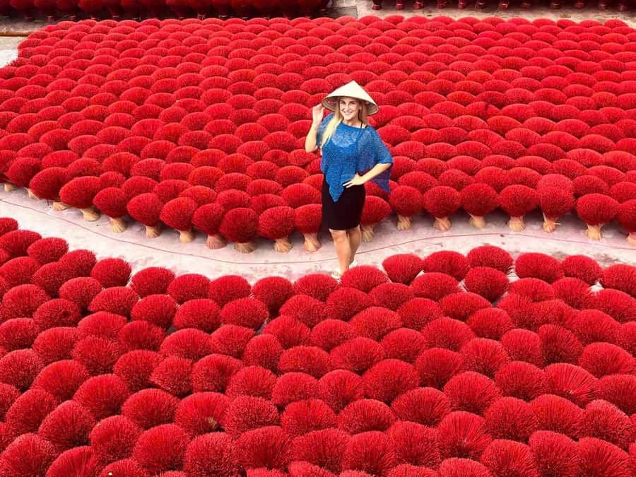Hanoi: Incense Village, Hat, Lacquer, City Tour+Water Puppet - Lacquer village on the full day: art process, plus the chance to paint