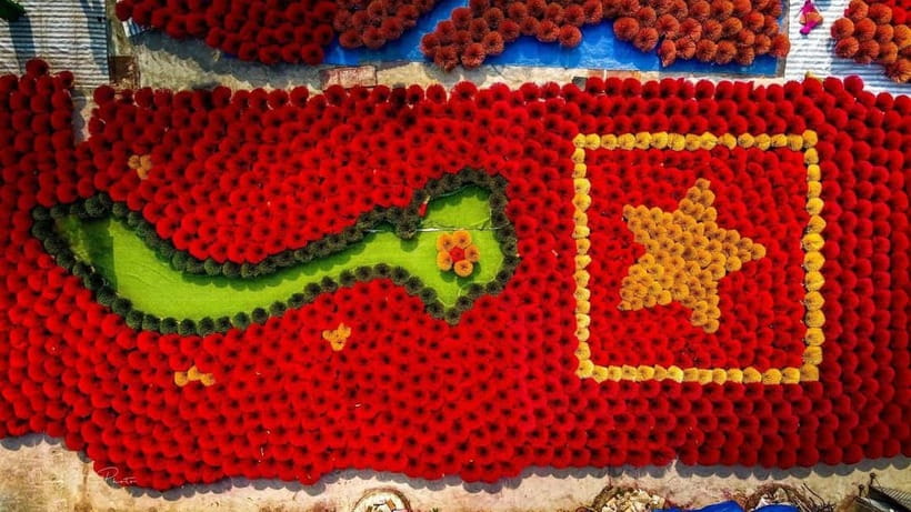 Hanoi: Long Dress Village or Incense Village, Hat Village - Chuong conical hat village, 300-year craft and a hat you paint