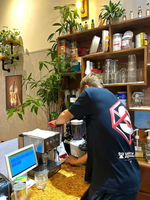 Hanoi: Make 6 Iconic Coffees in a Heritage Home with Locals - Making Six Iconic Vietnamese Coffees by Hand, Cup After Cup