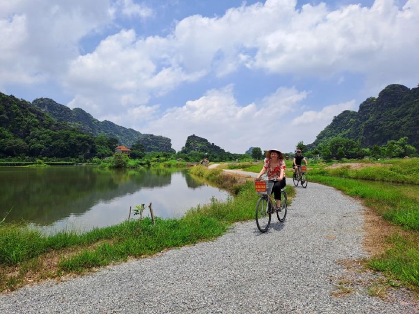 Hanoi: Ninh Binh, Hoa Lu, Tam Coc and Mua Cave Day Trip - Key points before you go