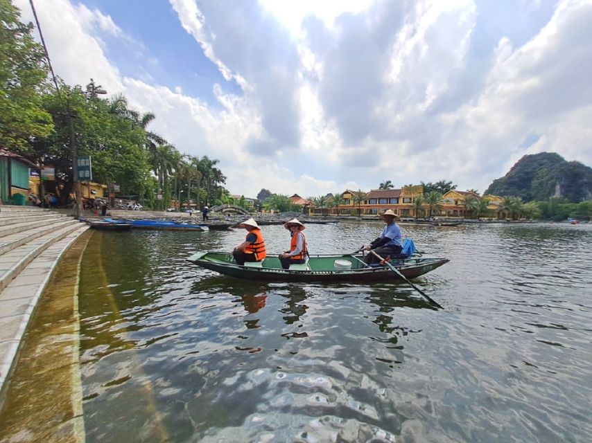 Hanoi: Ninh Binh, Hoa Lu, Tam Coc and Mua Cave Day Trip - Small Logistics That Make or Break Your Day